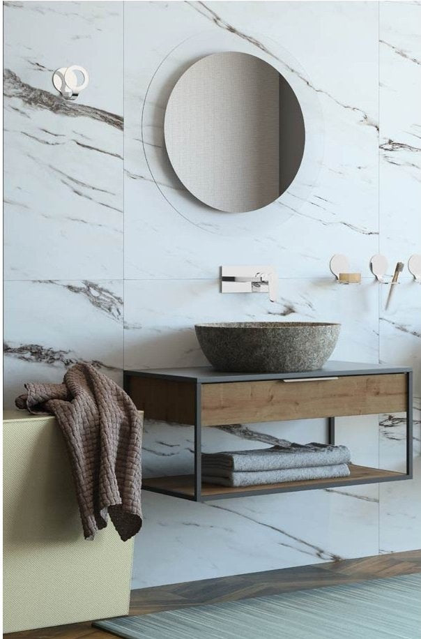 Koh-i-noor Geometrie 4 specchio 70 cm tondo con accesa in ambiente, design e diffusione della luce - Koh I Noor