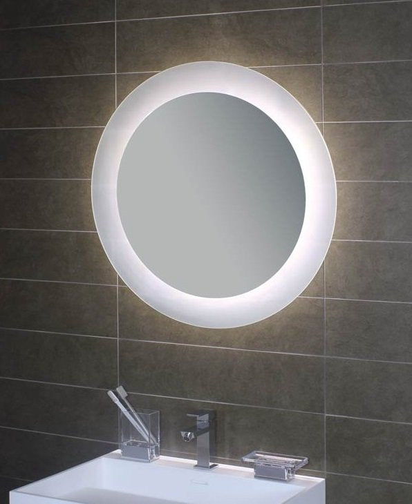 Koh-i-noor Geometrie 5 specchio 70 cm tondo con accesa in ambiente, design e diffusione della luce - Koh I Noor