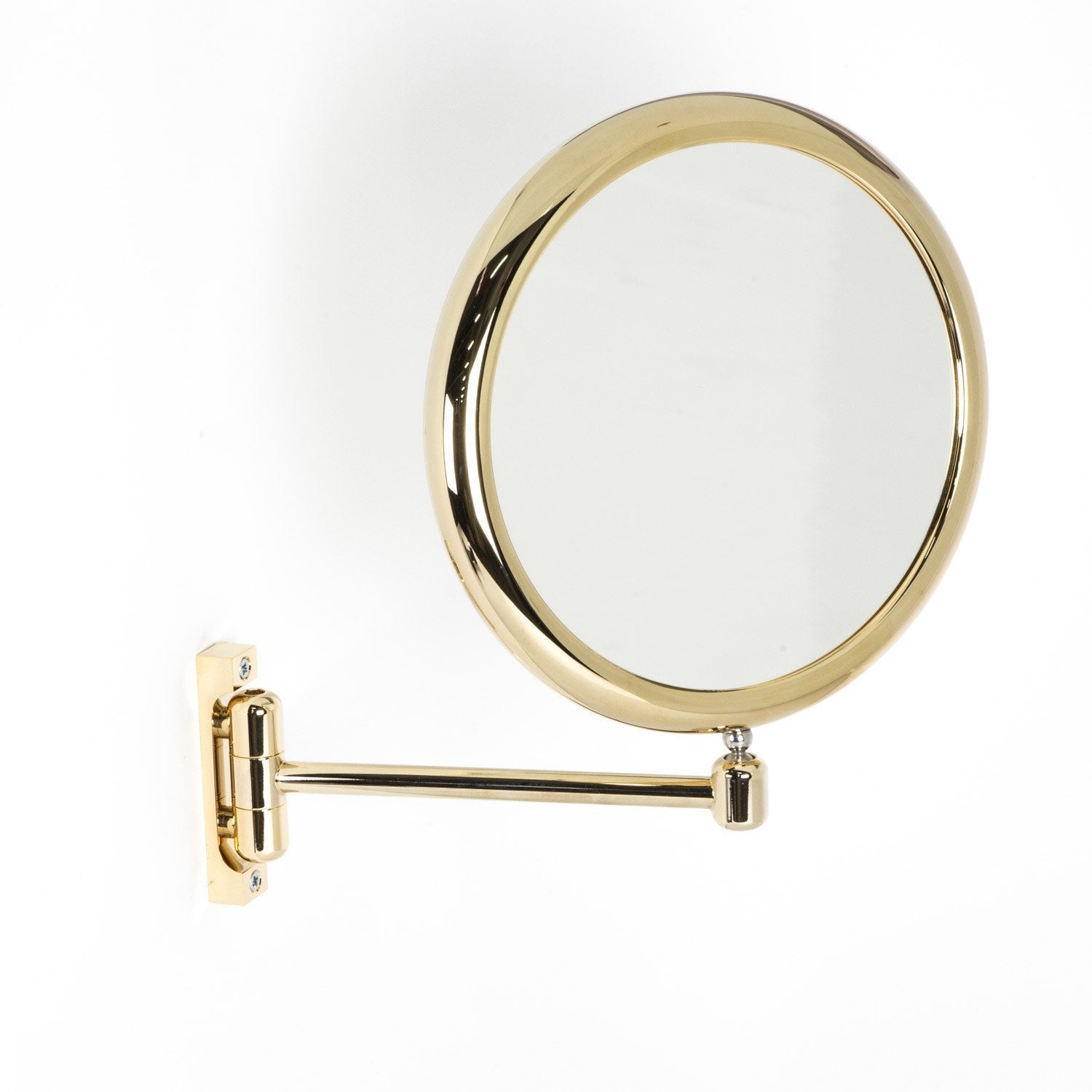 Koh-I-Noor Doppiolo Specchio Ingranditore X2 Tondo 23 Cm ambientato in bagno moderno con specchio e accessori - Koh I Noor
