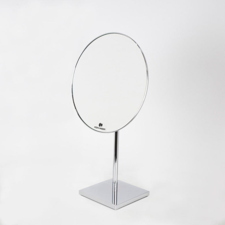 Koh-i-noor DISCOLO specchio ingranditore x3 monofacciale 23 Cromo Lucido in ottone e abs con lavabo e rubinetteria, vista...