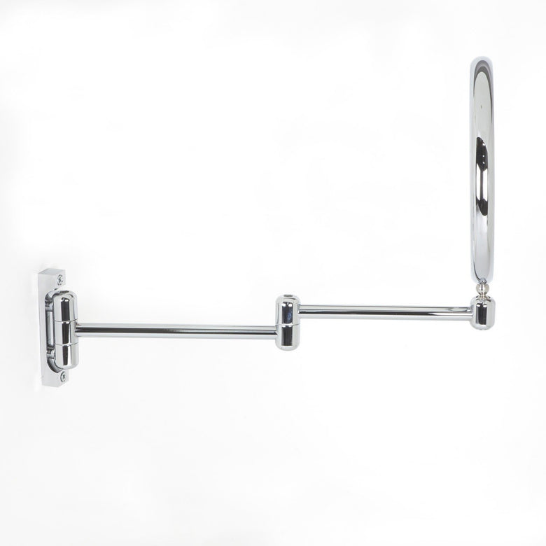 Koh-i-noor DOPPIOLINO specchio ingranditore x3 bifacciale Cromo Lucido ambientato in bagno moderno con specchio e...