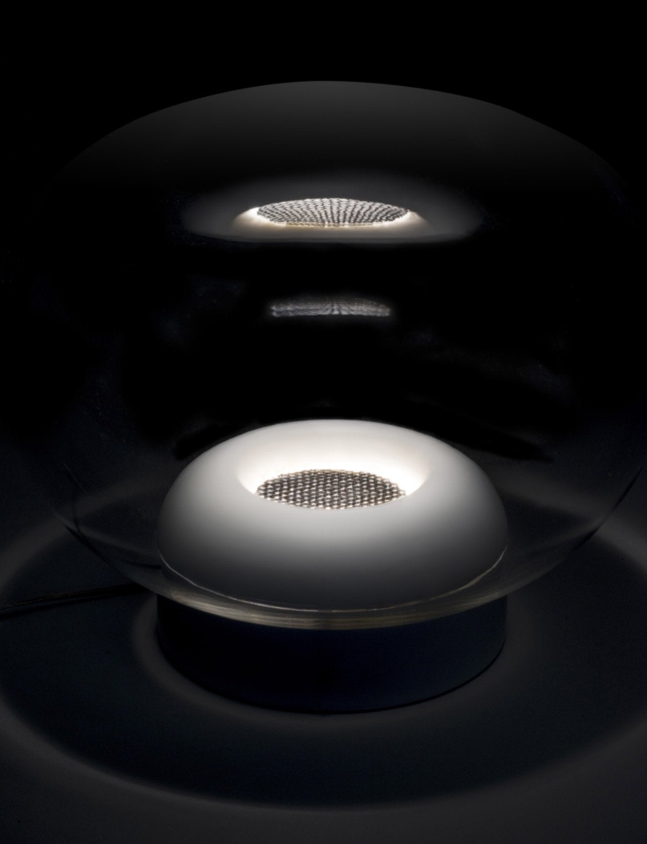 Lampada da tavolo 1082LM 3000K bianco La Mariee Linea Light Rame, vista del design e della finitura