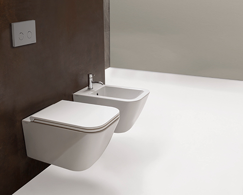 Globo Stone Bidet Sospeso con fissaggi in ceramica bianco, vista frontale su sfondo bianco - Ceramica Globo