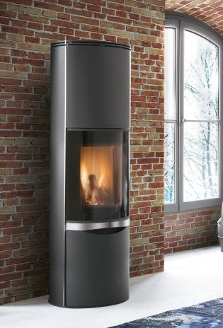 Stufa A Legna con accumulo aria focolare Magnofix After Nera, vista laterale che mostra profilo e dimensioni