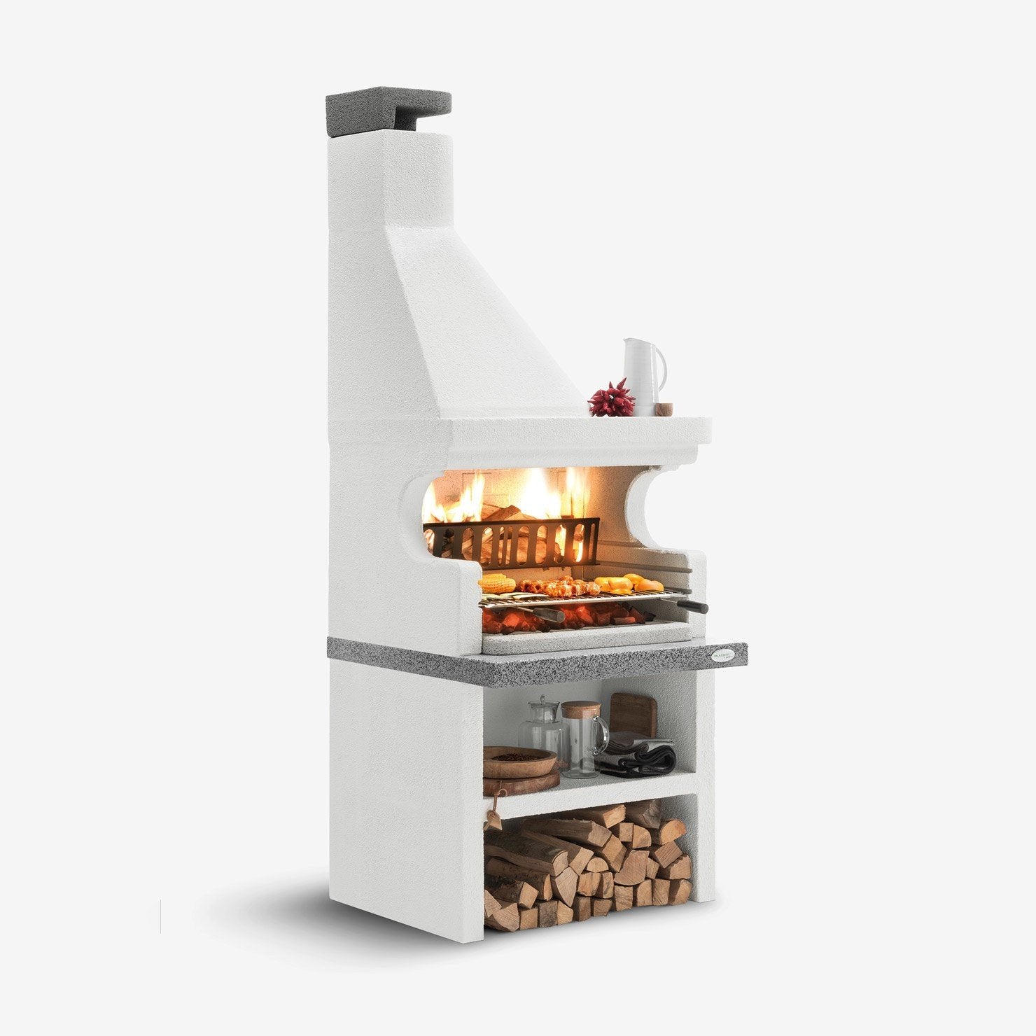 Palazzetti Levanzo barbecue angolare sinistro grezzo con Grey accesa in soggiorno, fiamma visibile attraverso il vetro