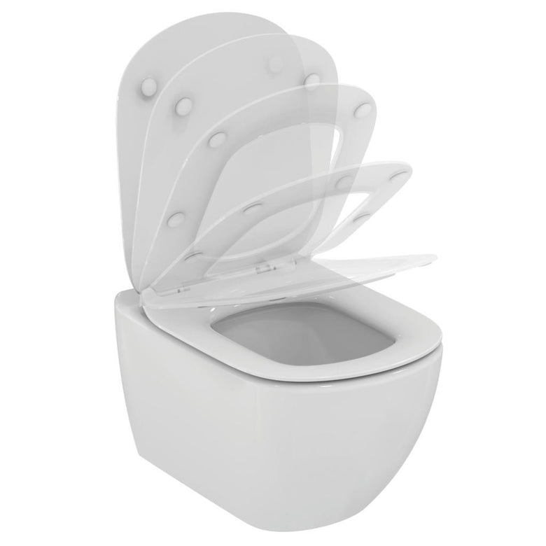 Ideal Standard Tesi Aquablade Coppia sanitari Vaso e Bidet ambientato su piano bagno con accessori