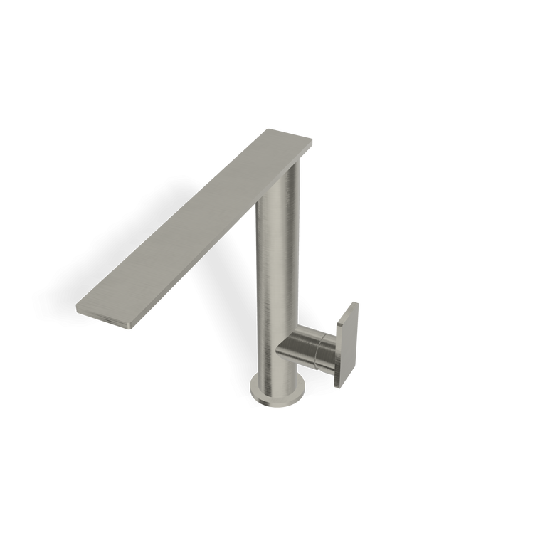 Treemme 5mm IT2831IS5PZZ miscelatore lavello cucina dritto, dettaglio della doccetta estraibile - Rubinetterie Treemme