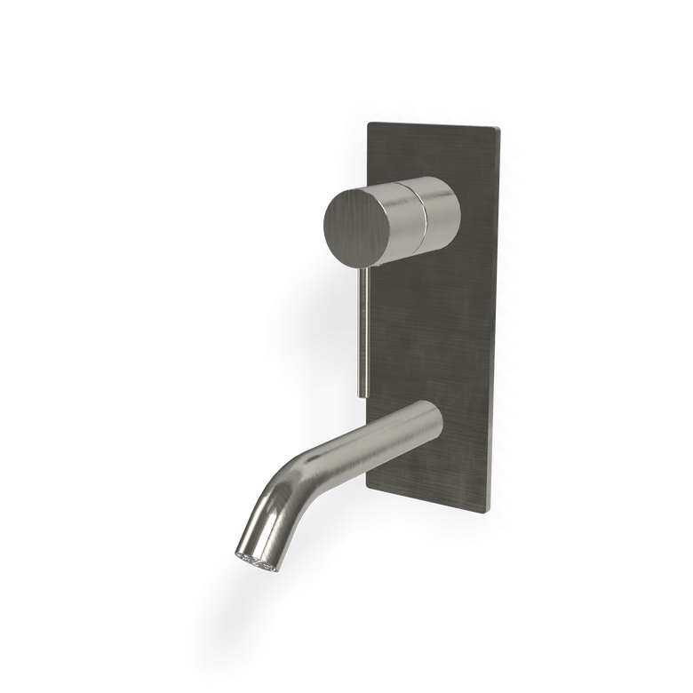 Treemme 40mm miscelatore lavabo verticale a muro senza Acciaio, vista frontale su sfondo bianco - Rubinetterie Treemme