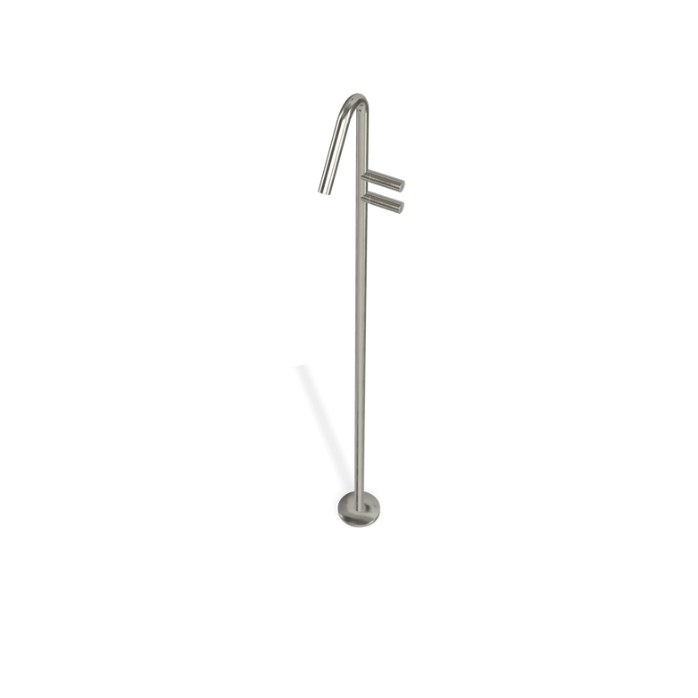 Treemme 22mm miscelatore lavabo da terra parti esterne Acciaio in satinato ambientato su piano bagno con accessori...