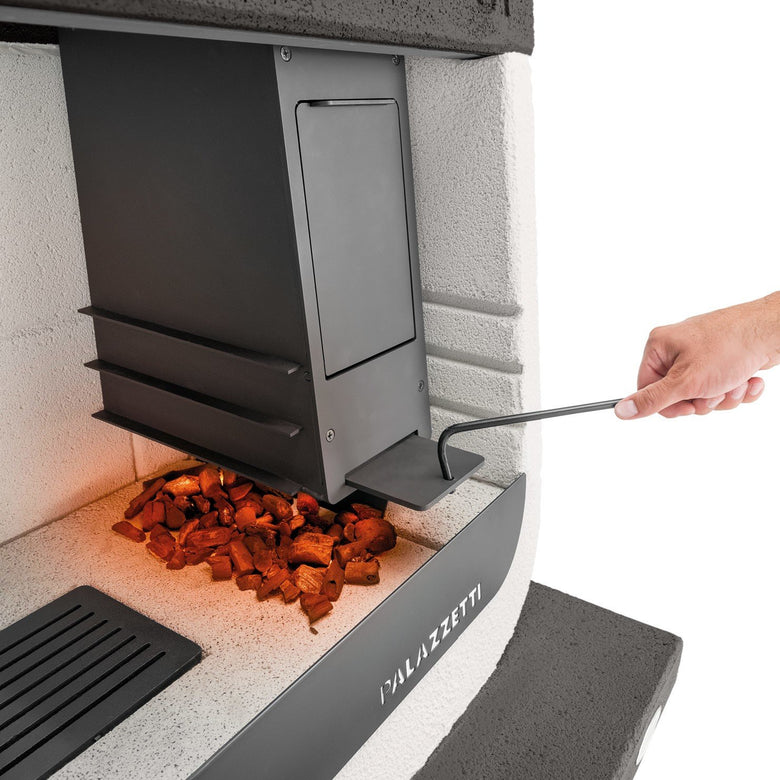Palazzetti Up barbecue a legna grezzo in Marmotech bianco e, vista laterale che mostra profilo e dimensioni