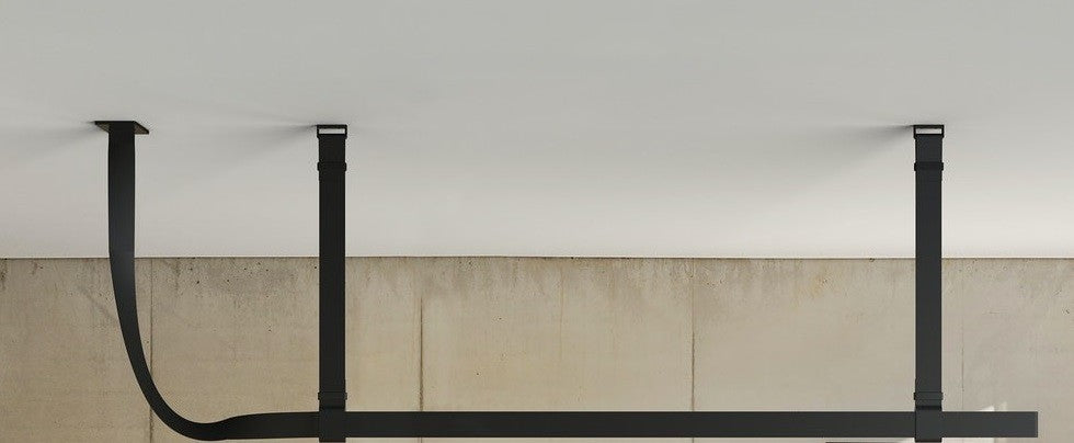 Flos Belt Lampada 200x150 sospesa in Pelle Naturale Nera spenta, dettaglio del corpo lampada e dei materiali