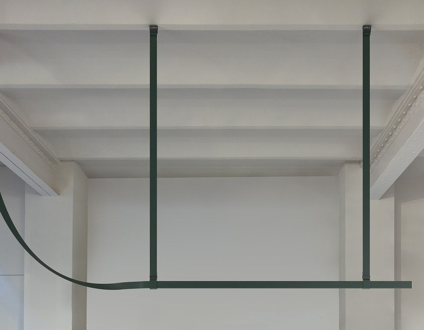 Flos Belt Lampada 200x150 sospesa Pelle Naturale verde, particolare del diffusore luminoso
