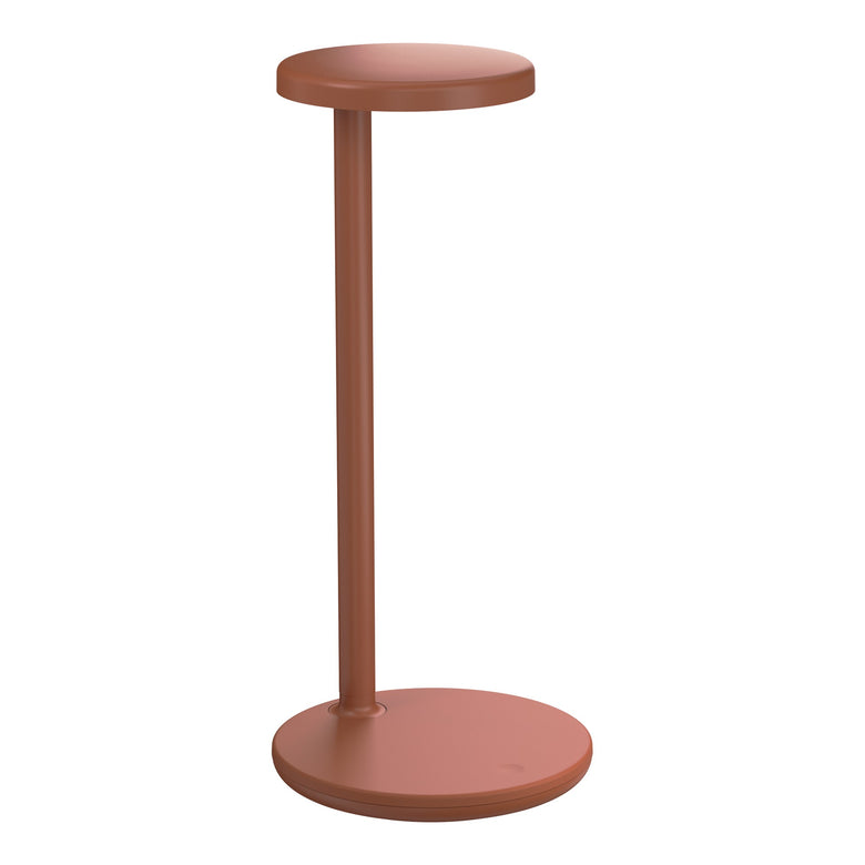 Flos Oblique Qi Lampada scrivania Ruggine Opaco 09.8310.DX accesa in ambiente, design e diffusione della luce