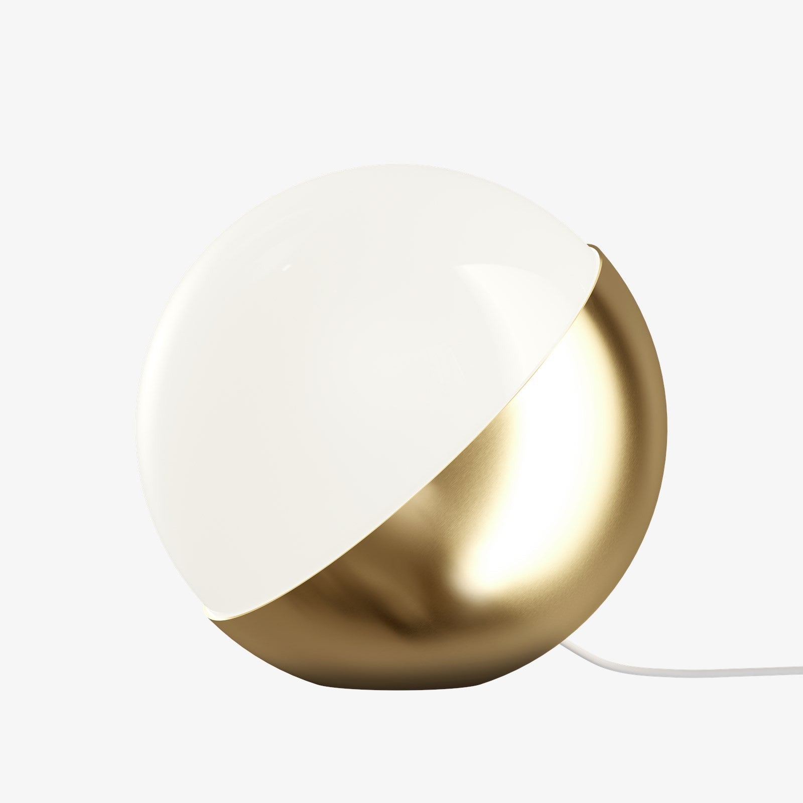 Louis Poulsen Vl Studio Lampada da tavolo pavimento ottone Brass in spazzolato accesa in ambiente, design e diffusione...