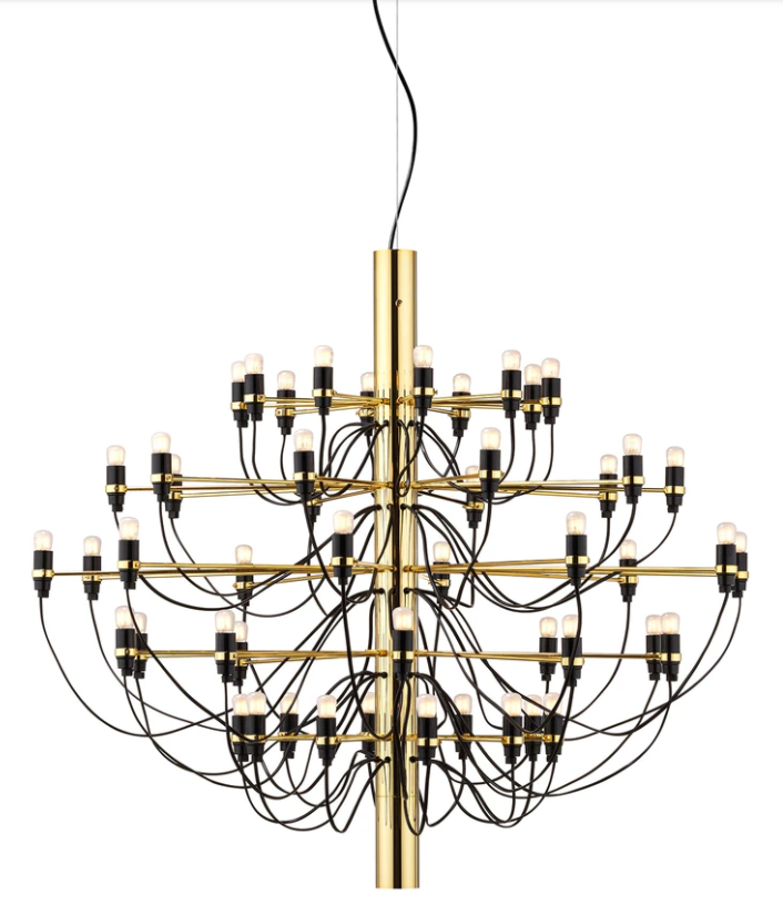 Flos 2097/50 Clear Bulbs Lampadario 100 cm bulbi in ottone accesa in ambiente, design e diffusione della luce