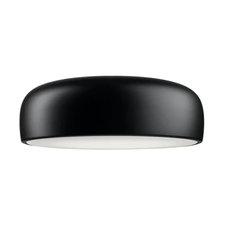 Flos Smithfield Ceiling Pro Lampada 60 cm a soffitto Nero in alluminio e opaco accesa in ambiente, design e diffusione...