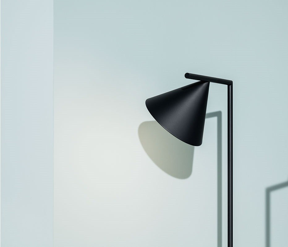 FLOS Captain Flint Lampada a pavimento 154 cm Antracite, particolare del diffusore luminoso
