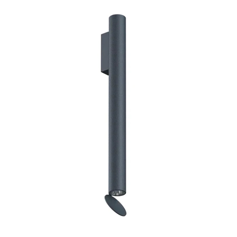 Flos Flauta H500 Spiga Lampada indoor 50 cm Da Parete in alluminio accesa in ambiente, design e diffusione della luce