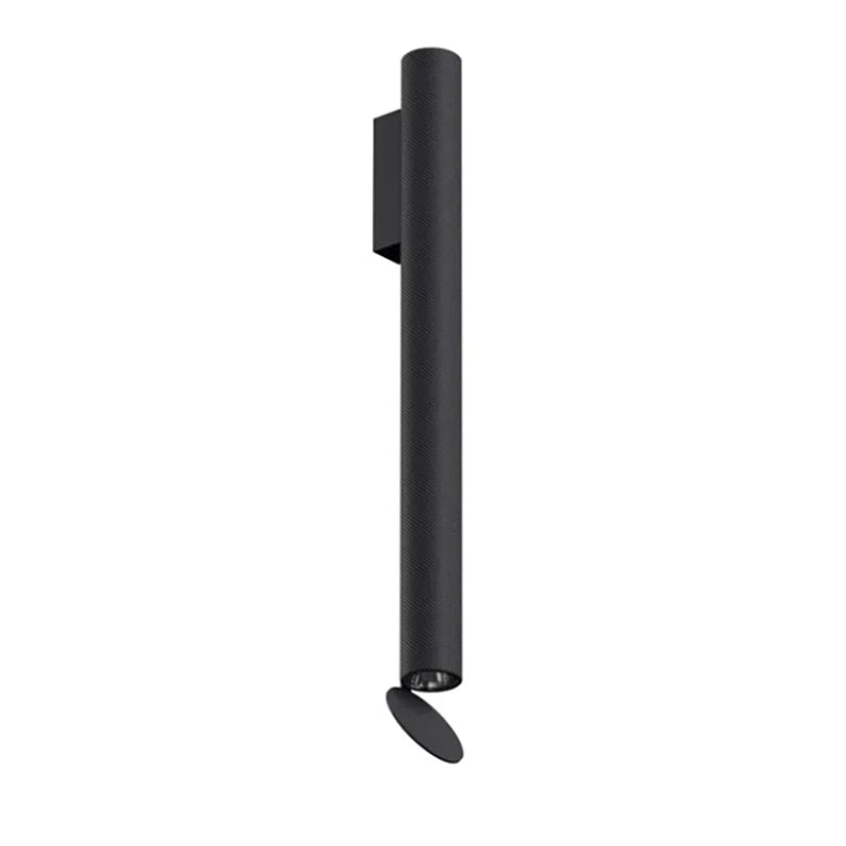 Flos Flauta H500 Spiga Lampada indoor 50 cm Da Parete nero in alluminio accesa in ambiente, design e diffusione della luce