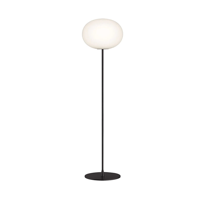 FLOS Glo-Ball Floor 3 lampada da pavimento 158 cm nero opaco spenta, dettaglio del corpo lampada e dei materiali