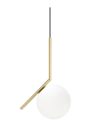 Flos IC Lights Suspension 2 Lampada a sospensione in Ottone in spazzolato accesa in ambiente, design e diffusione della luce