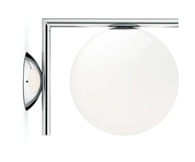 Flos IC Lights Ceiling/Wall 1 Lampada 20 cm da parete accesa in ambiente, design e diffusione della luce