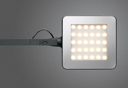 Flos Kelvin Led Floor Lampada a pavimento orientabile in alluminio Nero
