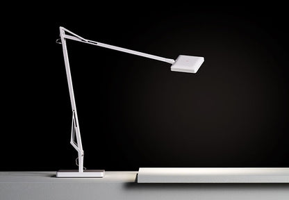 Flos Kelvin Edge Base Lampada da tavolo orientabile Bianco