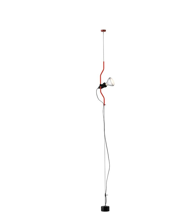 Flos Parentesi Dimmer Lampada sospesa rosso in naturale accesa in ambiente, design e diffusione della luce