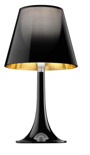 Flos Miss K Lume a luce diffusa nero spenta, dettaglio del corpo lampada e dei materiali