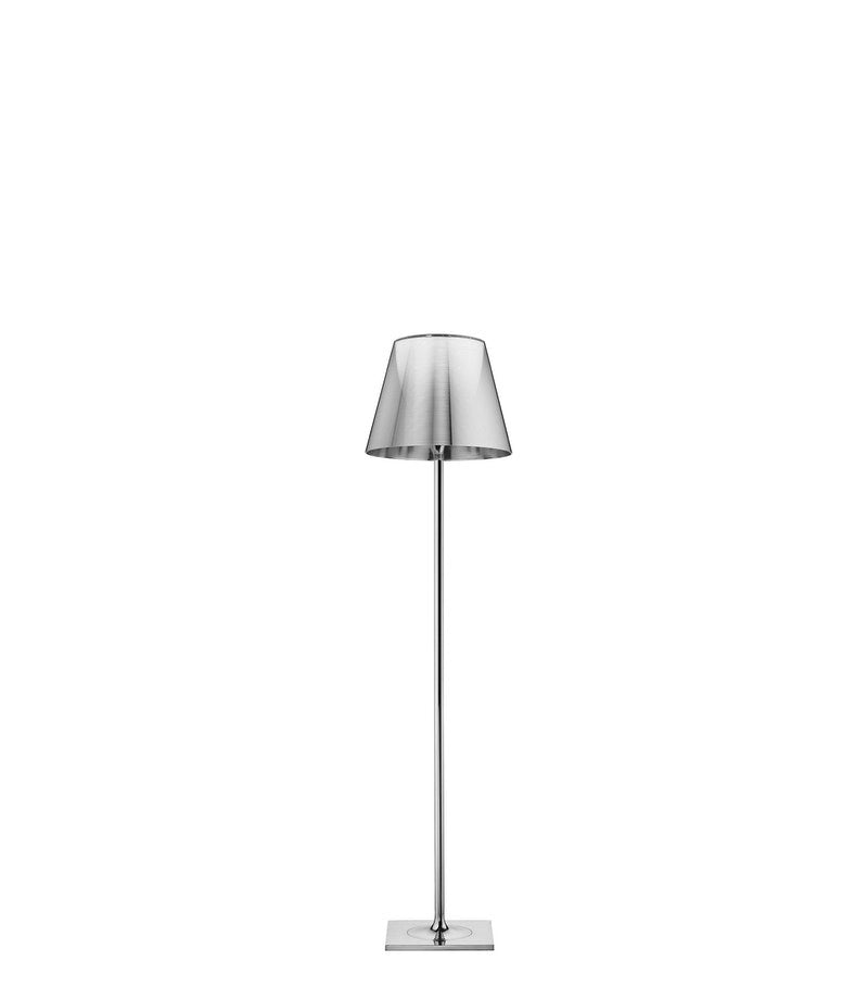 Flos Ktribe Floor 2 Lampada a pavimento con dimmer Argento Argento Alluminato accesa in ambiente, design e diffusione...