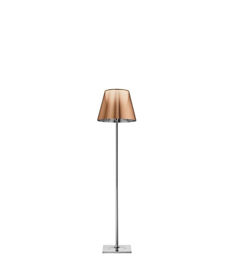 Flos Ktribe Floor 2 Lampada a pavimento Bronzo con dimmer Bronzo Alluminizzato accesa in ambiente, design e diffusione...