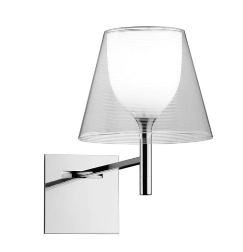 Flos Ktribe Wall Lampada a Parete trasparente accesa in ambiente, design e diffusione della luce