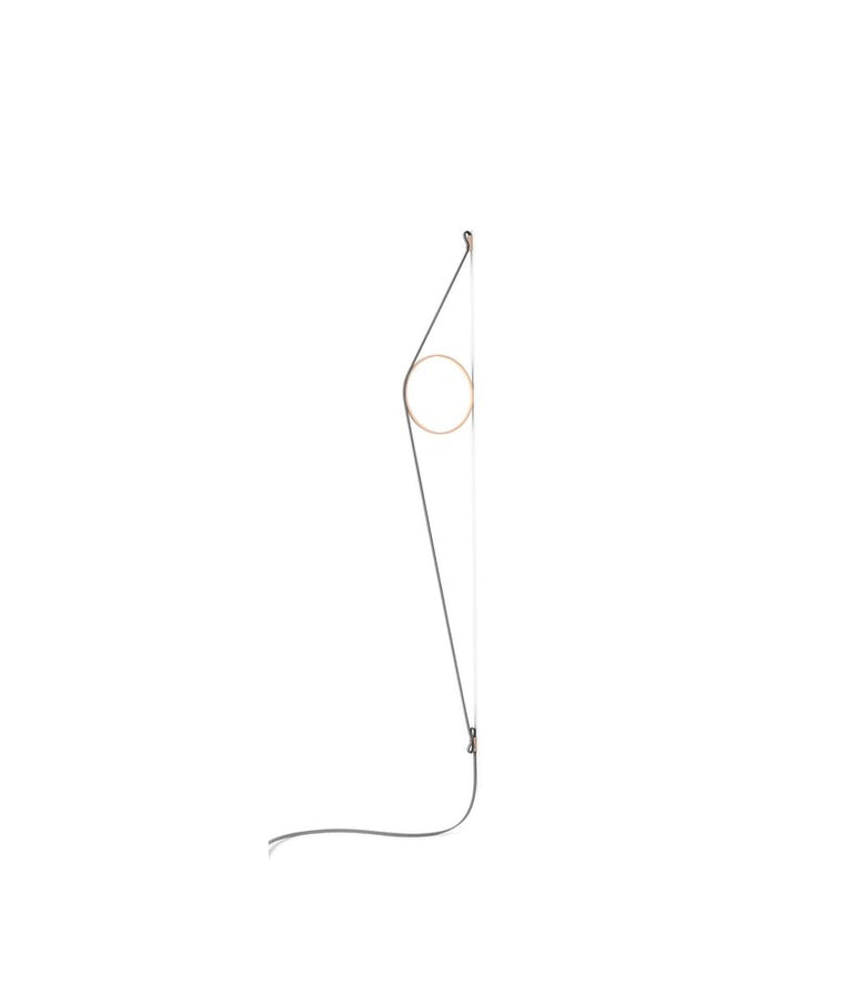 Flos Wirering Lampada a parete 208 cm cavo grigio Anello Grigiorosa spenta, dettaglio del corpo lampada e dei materiali