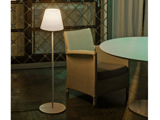 Lampada a pavimento da esterno slim H 118 cm White Light Cable Diametro 26 Exterior Fria Lola 120 New Garden